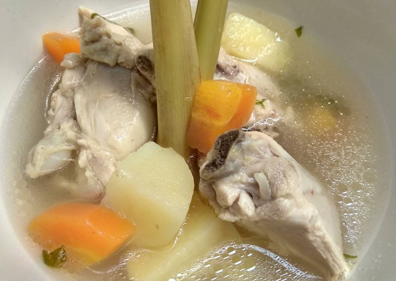 Sop ayam MPASI