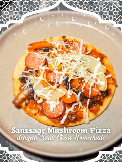 Foto resep Saussage Mushroom Pan Pizza, with Homemade Bolognese Sauce