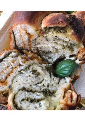 Une photo de Pain pesto 🌿