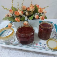 Schezwan sauce A picture of Schezwan sauce.