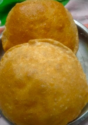 मसाला पूरी (masala poori recipe in Hindi) रेसिपी मुख्य फोटो