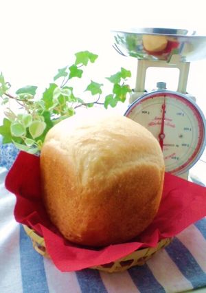 A picture of HB☆Happiness with Just 1g Yeast: Ultra Soft Bread Loaf.