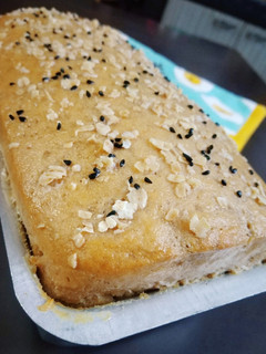 A picture of Whole wheat bread.