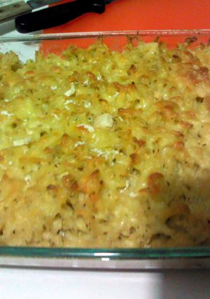 A picture of Macaroni and cheese casserole.