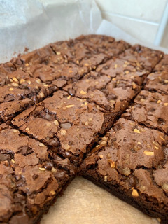 A picture of Super Fudgy Brownies.