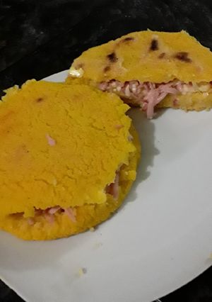 Una foto de Arepas venezolanas ricas y rápidas #4