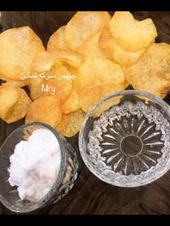 عکسی از دستور چیپس سرکه نمکی