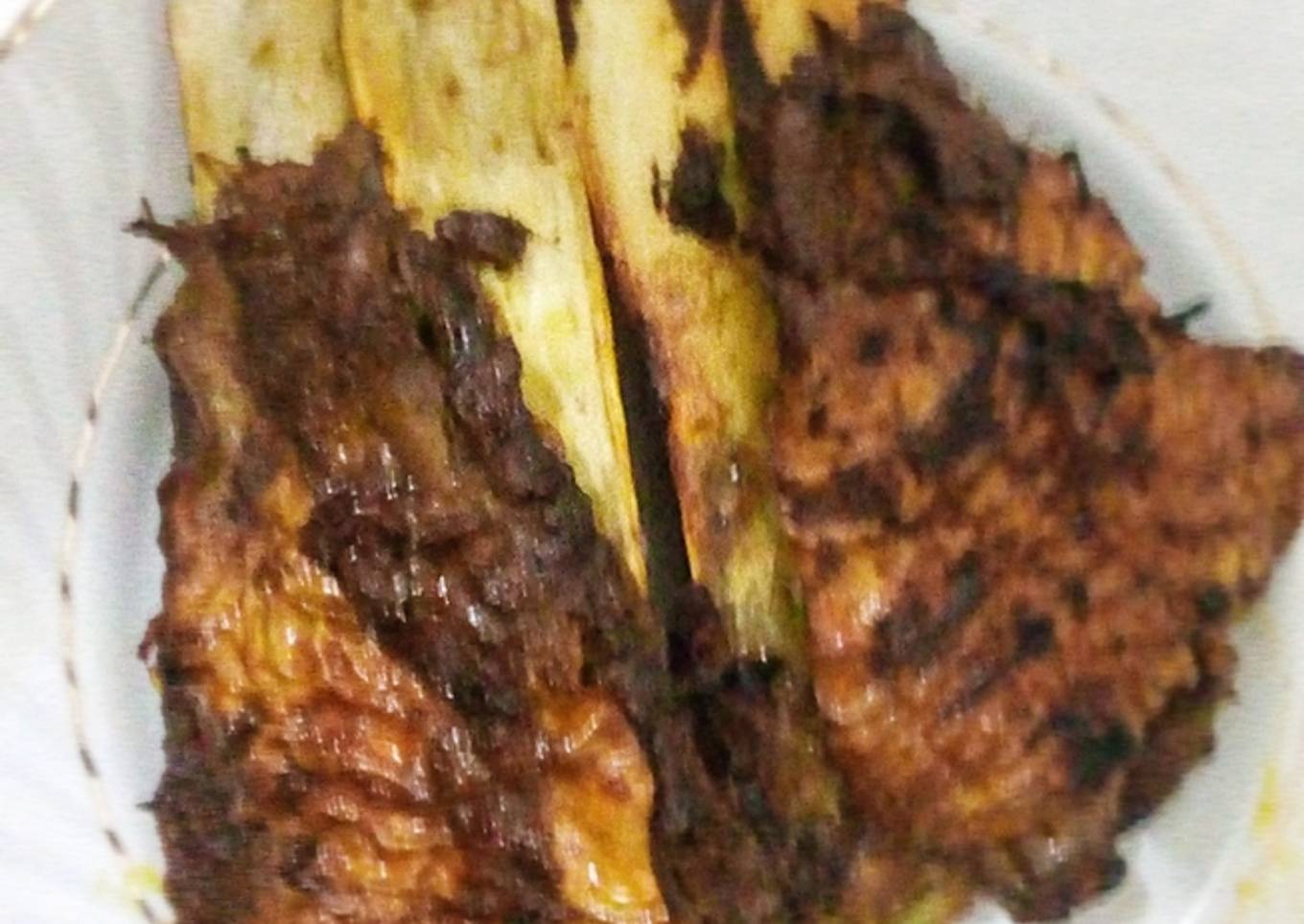 Iga sapi bakar rendang
