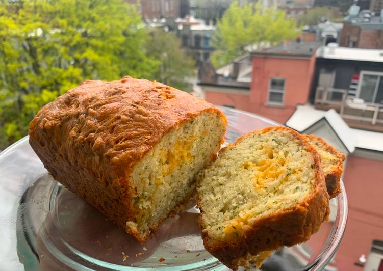 Steps to Prepare Any-night-of-the-week Mom&#39;s garlic cheese bread