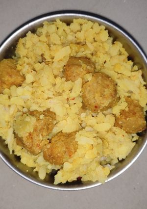 मसाला पोहा (Masala poha recipe in hindi) रेसिपी मुख्य फोटो