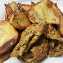 A picture of Crispy sweet potatoes and egg.