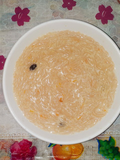"சேமியா கேரட் பால் பாயாசம்"(Vermicelli Carrot Milk Payasam reipe in tamil) செய்முறை முக்கிய புகைப்படம்