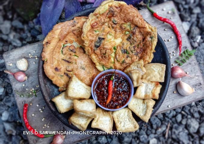 Tahu Telur Sambel Kacang Kecap