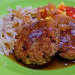 A picture of Tuna Pattie.