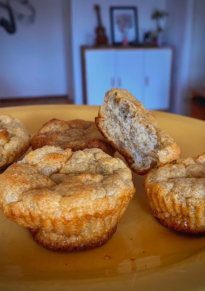 Una foto de 🧁Muffins de banana sin harina y sin azúcar 🤯🥳 #sintacc