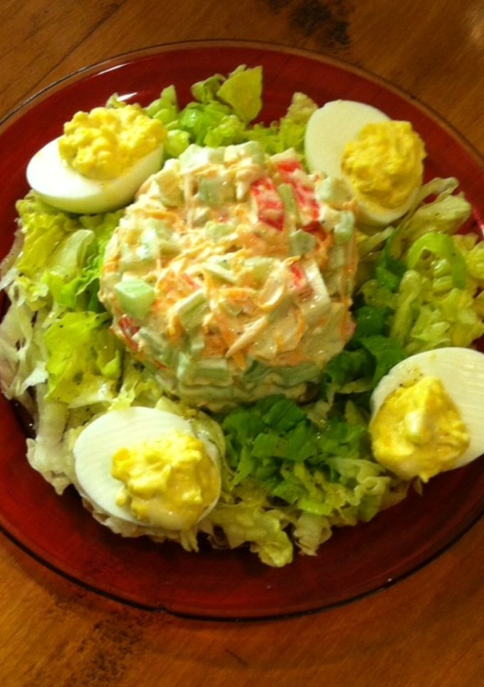 Una foto de Ensalada de surimi y apio