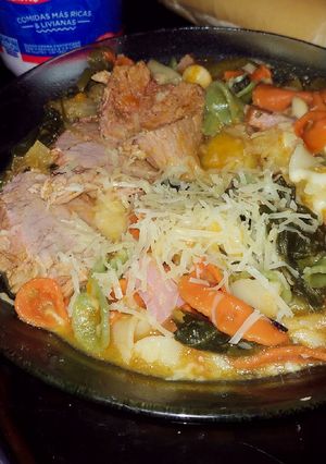 Una foto de Puchero con de todo! 🍲