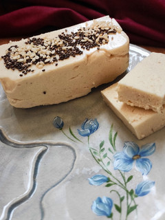 عکسی از دستور پنیر بادام گیاهی(پنیر وگان)