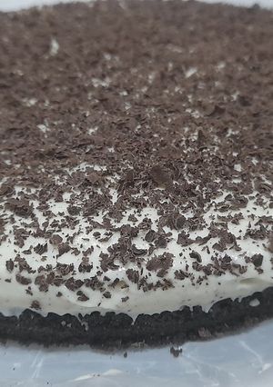 A picture of No bake Oreo Cheese Cake.