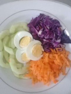 A picture of Simple salad.