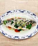 Steamed white fish with ginger, spring onion and soy sauce