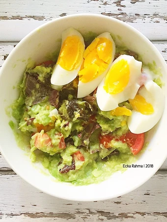 Langkah Mudah untuk Membikin Resep  Simple Salad yang Enak, Bikin Ketagihan