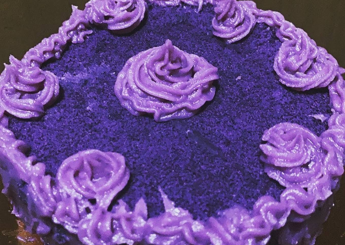 Filipino Food Series: Baguioâ€™s Good Shepherds Ube Halaya Custard Cake (Purple Yam Custard Cake)