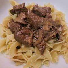 A picture of Tyler Florence's Beef Stroganoff.