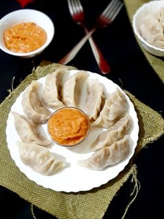 ভেজ মোমো (veg momos recipe in Bengali) রেসিপির প্রধান ছবি