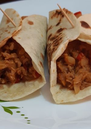 Una foto de Burritos de atún