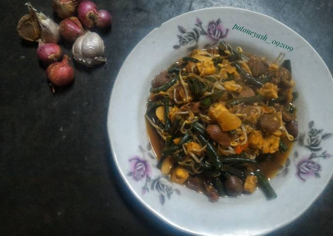 Anti Ribet, Buat Tumis Kacang Panjang Ampela Bumbu Petis Menu Enak