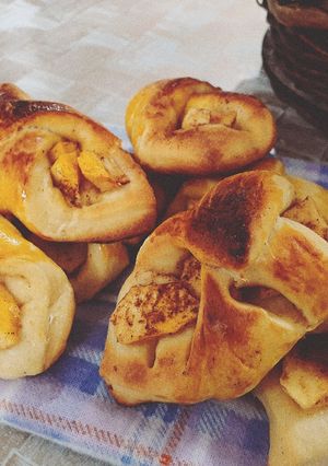 عکسی از دستور نان سیب و دارچین