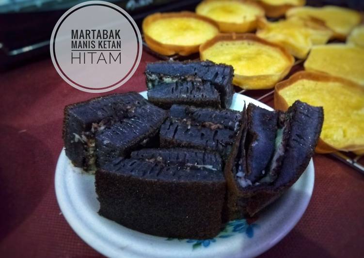 Martabak manis ketan hitam