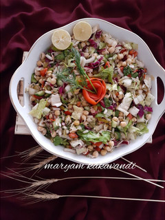 عکسی از دستور سالاد جوانه نخود