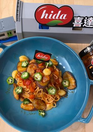 秋茄蒜香鮪魚紅醬天使麵 的食譜成品照片