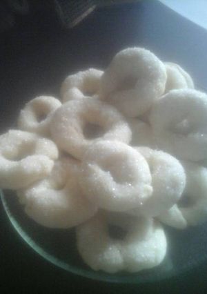 Una foto de Rosquitos en un paso! Súper fácil y ricos! 😊😊