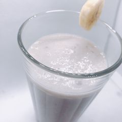 A picture of Milkshake.