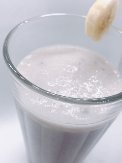 A picture of Milkshake.
