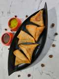 Patti Samosa with boiled Chana stuffing