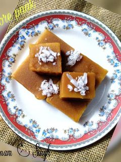 शाही मैसूर पाक (shahi mysore pak recipe in Hindi) रेसिपी मुख्य फोटो