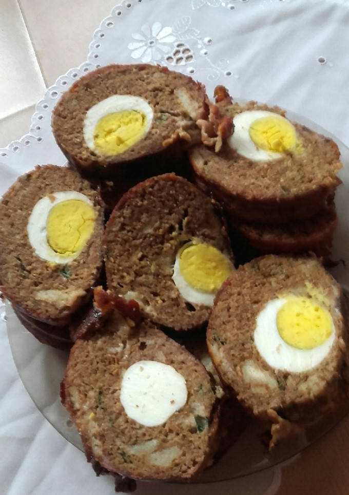 Baconos, sajtos tojásos stefánia fasírt ☺ recept fotója