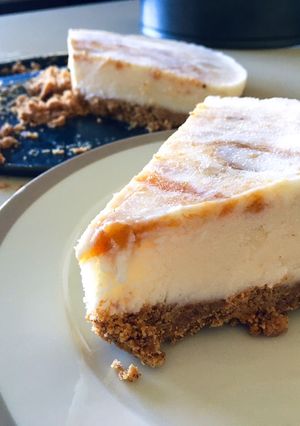 Φωτογραφία της συνταγής Καλοκαιρινό Marbled Cheesecake με μαρμελάδα ροδάκινο