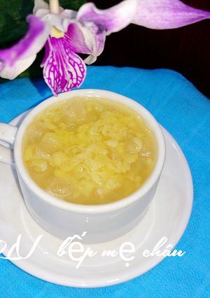 Hình của món Chè đậu xanh nha đam.