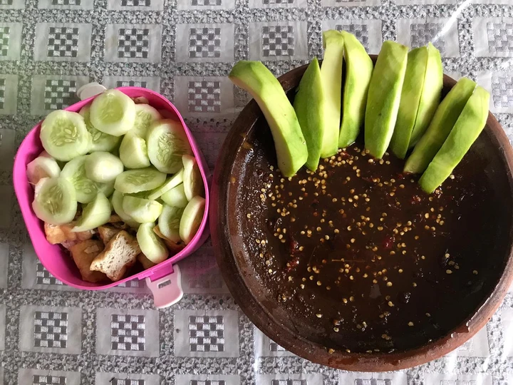 Cara Gampang Menyiapkan Resep Rujak petis madura yang Menggugah Selera Anti Ribet, Mantap Sekali