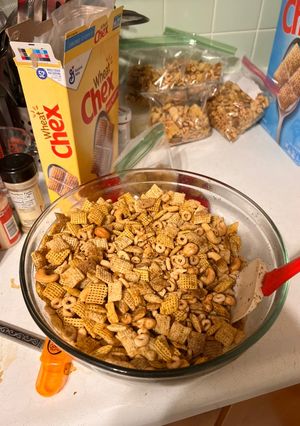 A picture of Moms Chex mix.