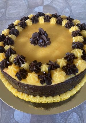 Una foto de Torta panqueque naranja chocolate