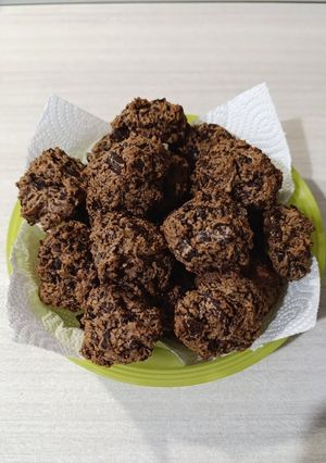 Foto di Biscotti rustici con farina d'avena e cioccolato fondente