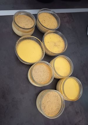 Une photo de Crème aux oeufs et a la vanille