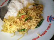Gambar oseng mie kuning kecap