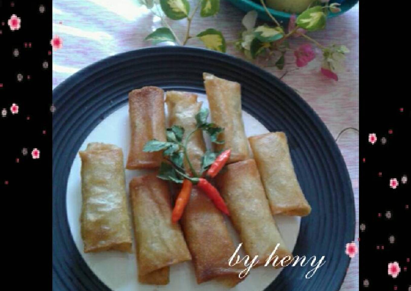 Lumpia crispy isi udang cincang saus tiram